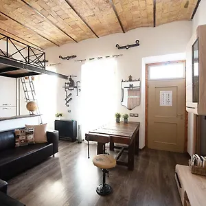  Apartament House Borgo Pio 195