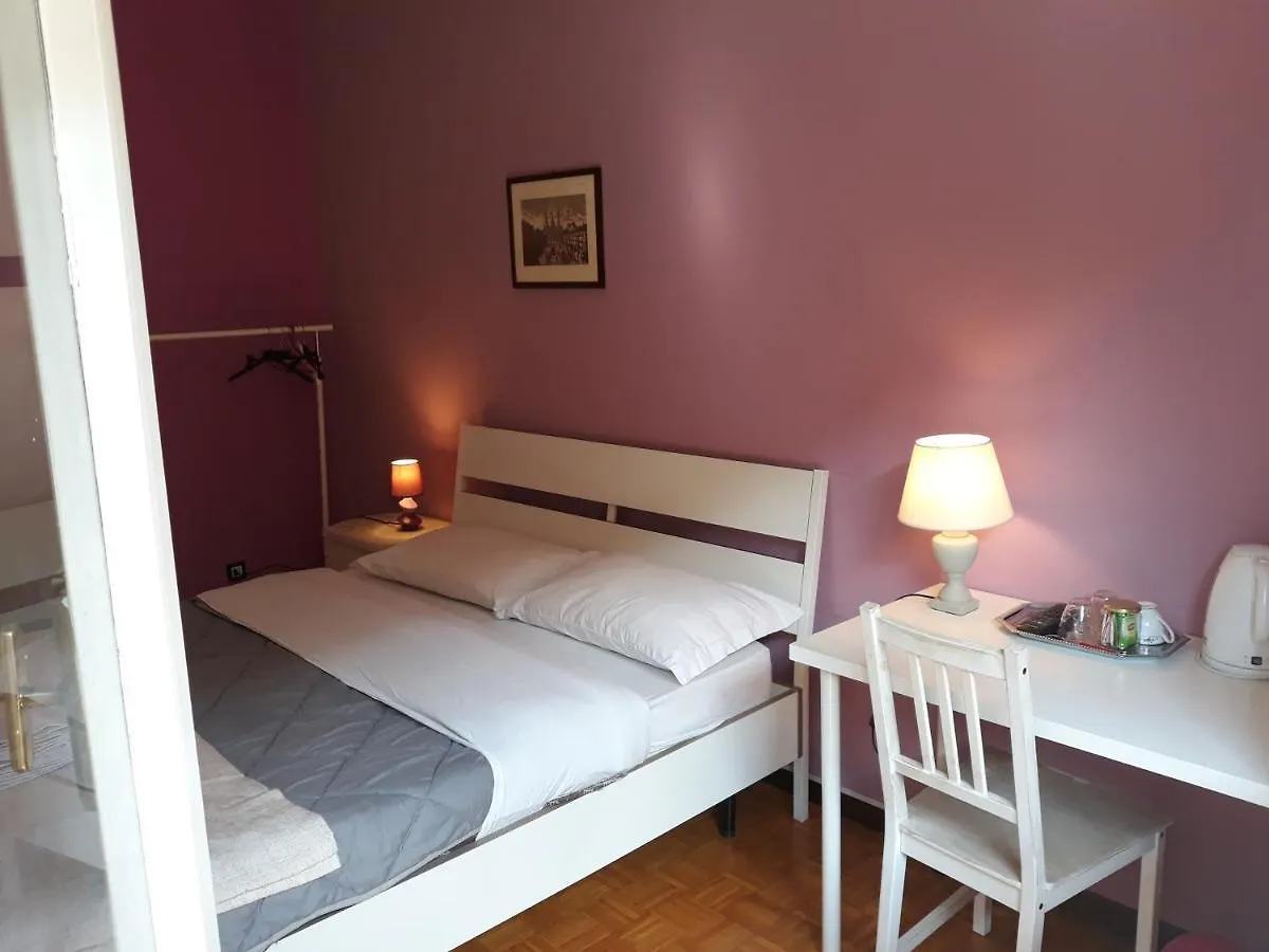 My Sweet Rooms Rzym 0*,  Włochy
